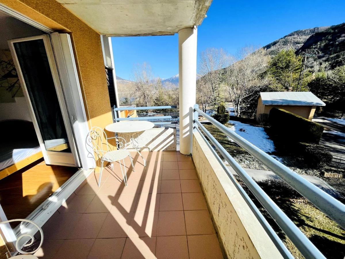 Appartement Lumineux Proche Plage Et Parking Savines Exterior photo